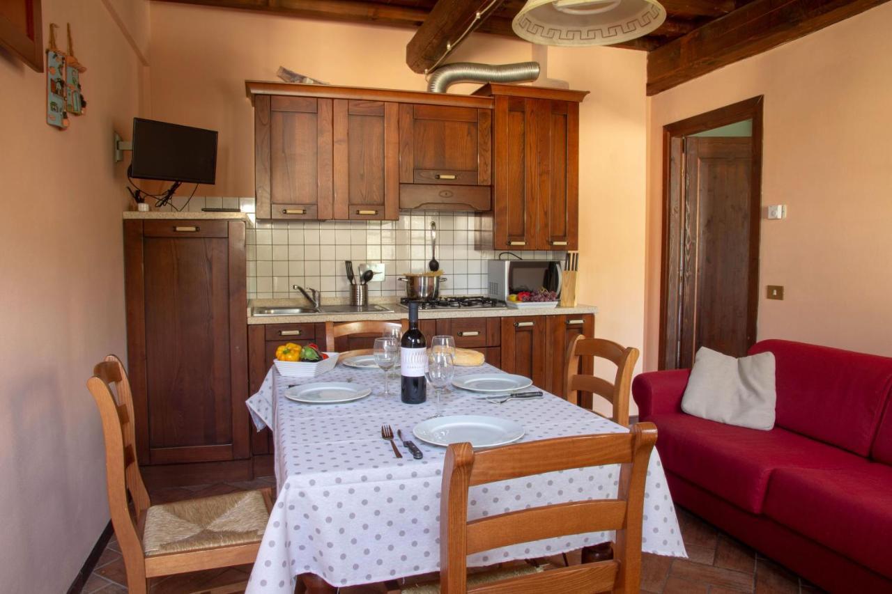 Tuscany Country Apartments Gambassi Terme Dış mekan fotoğraf
