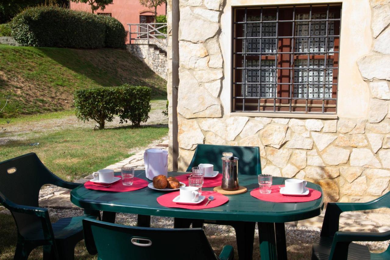 Tuscany Country Apartments Gambassi Terme Dış mekan fotoğraf
